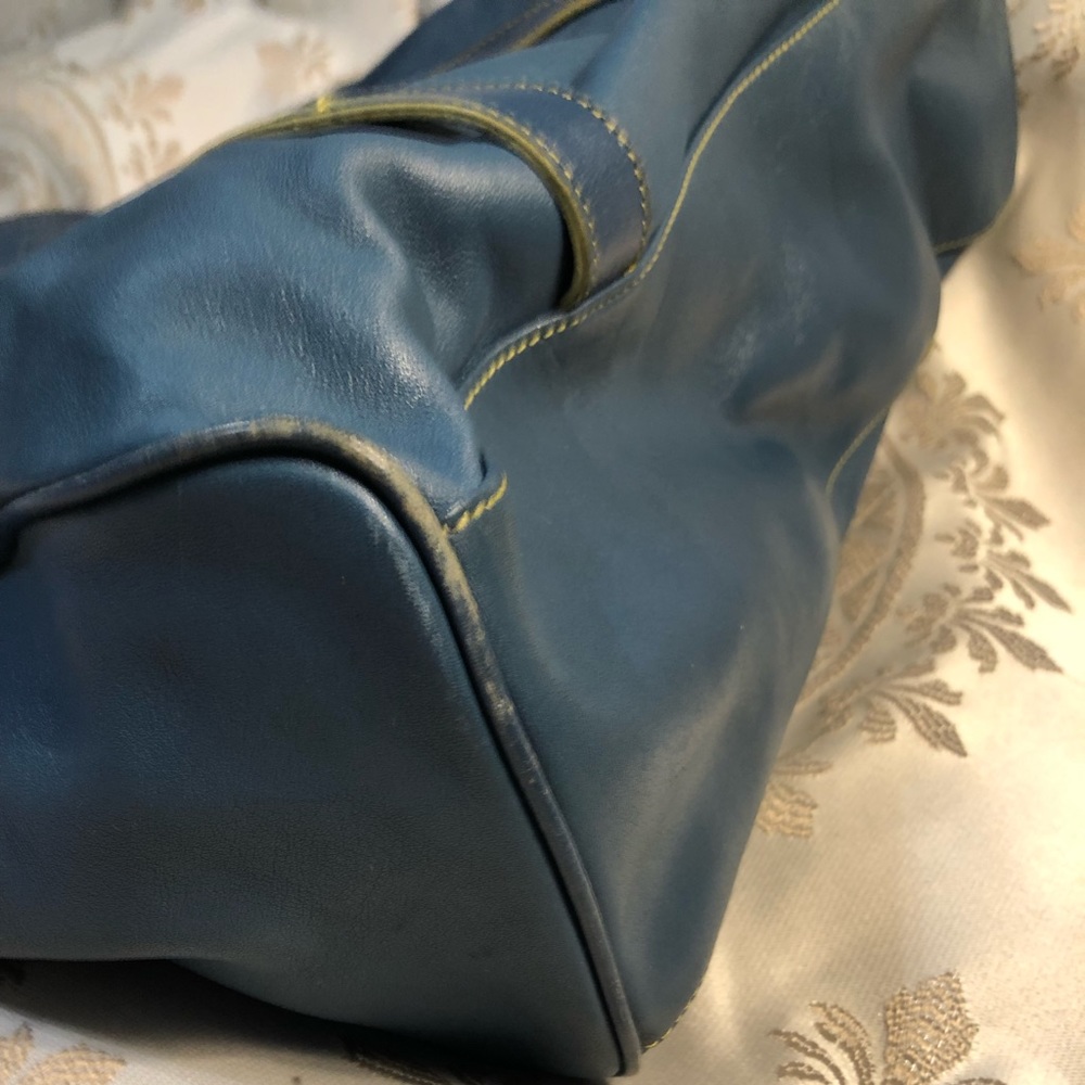 Kenneth Cole Blue Leather Carry-all Tote - Picture 4 of 10